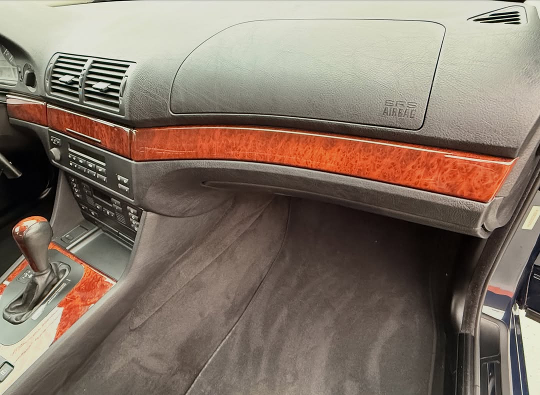 BMW 528I - Imagem 15