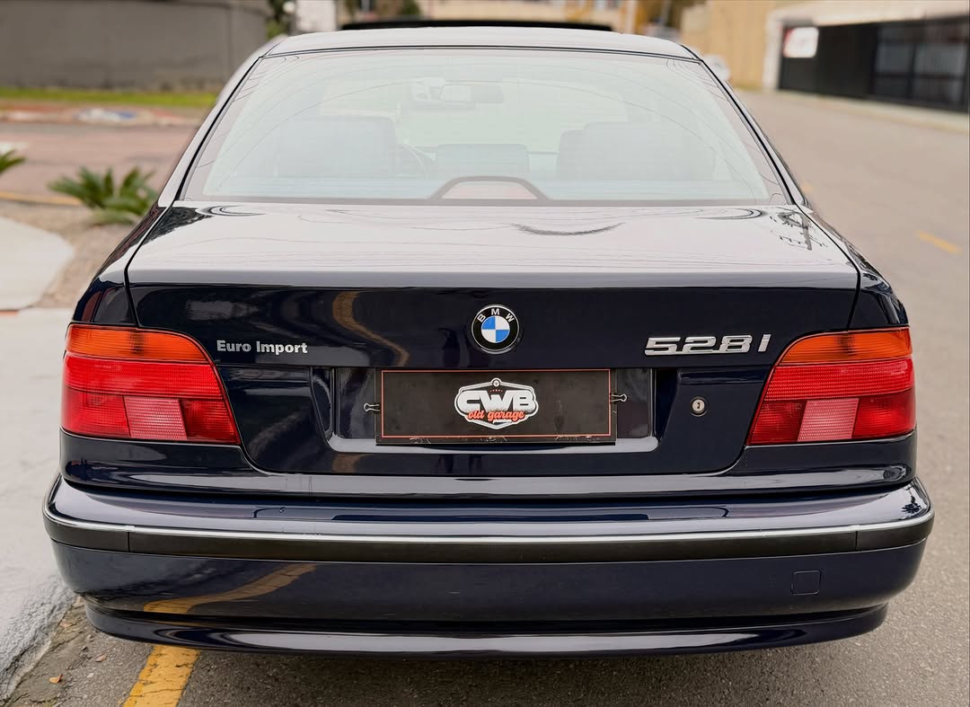 BMW 528I - Imagem 6