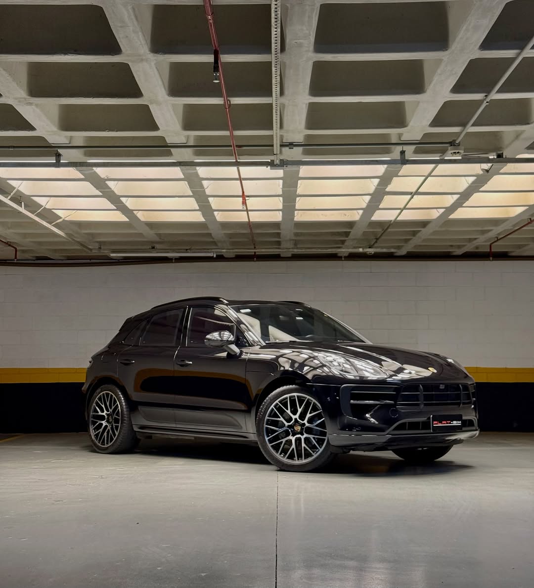 PORSCHE MACAN S - Imagem 1