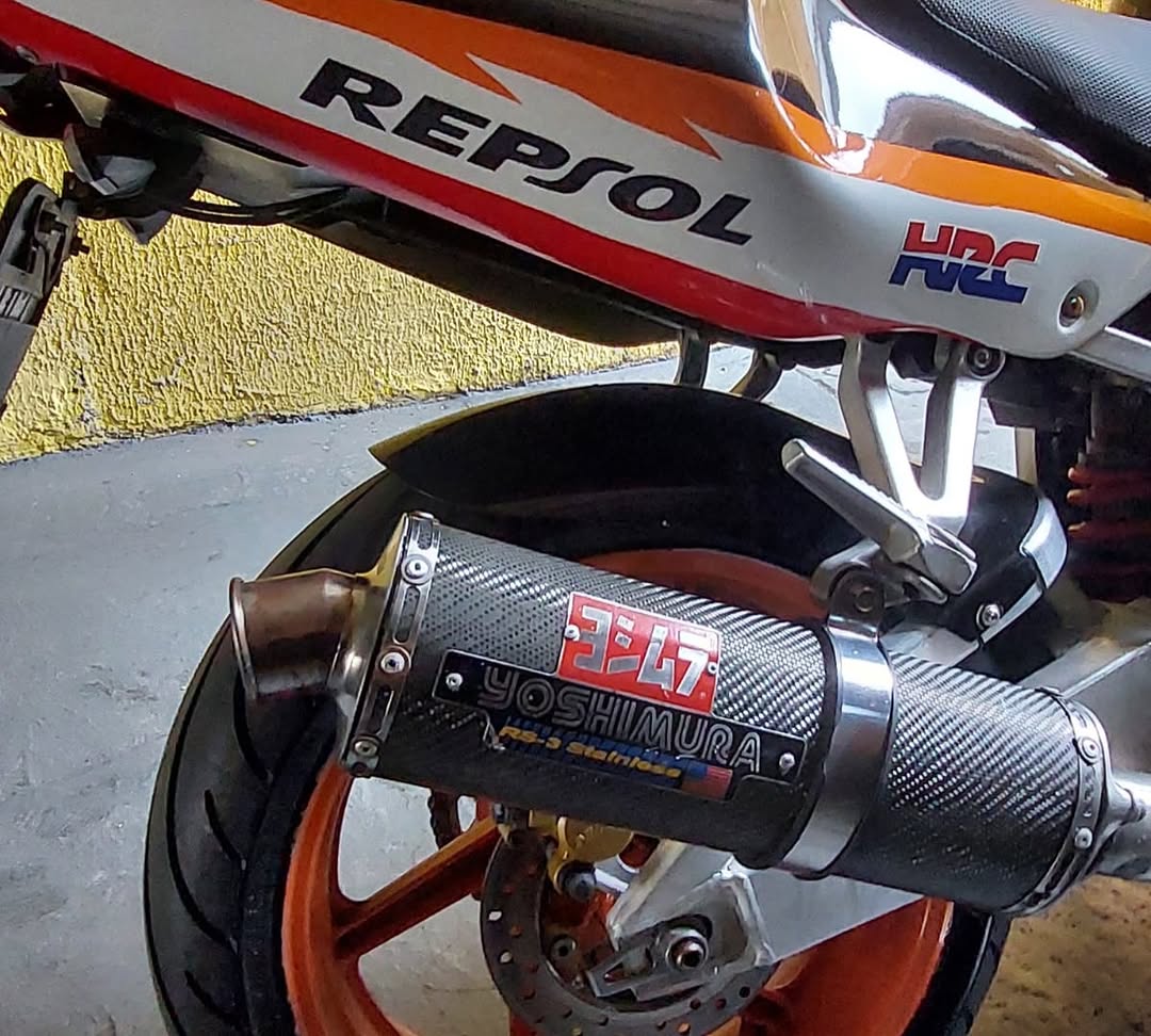 HONDA CBR 900 RR - Imagem 3