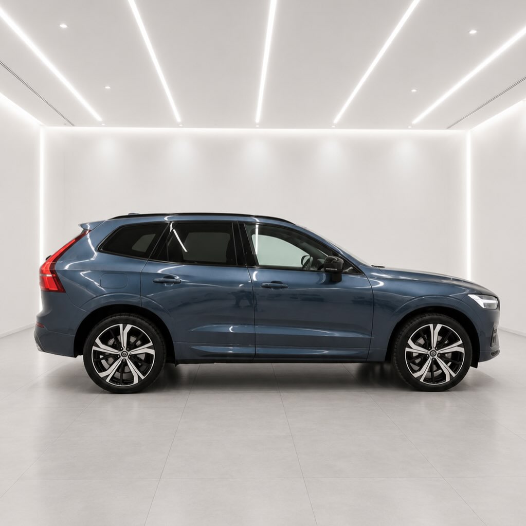 VOLVO XC60 T8 ULTIMATE DARK PHEV AWD - Imagem 4
