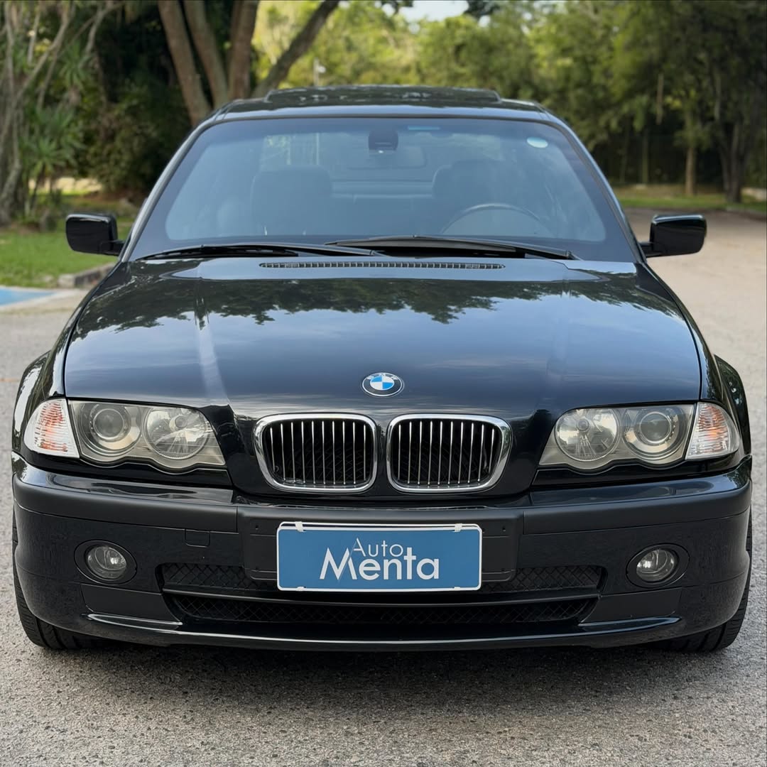 BMW 330I - Imagem 2