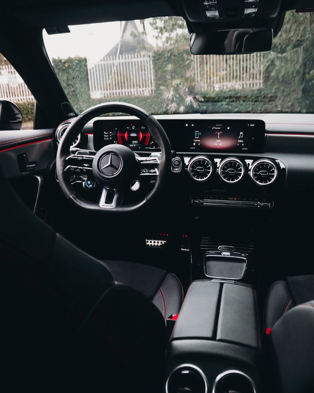 MERCEDES-BENZ CLA45S AMG - Imagem 3