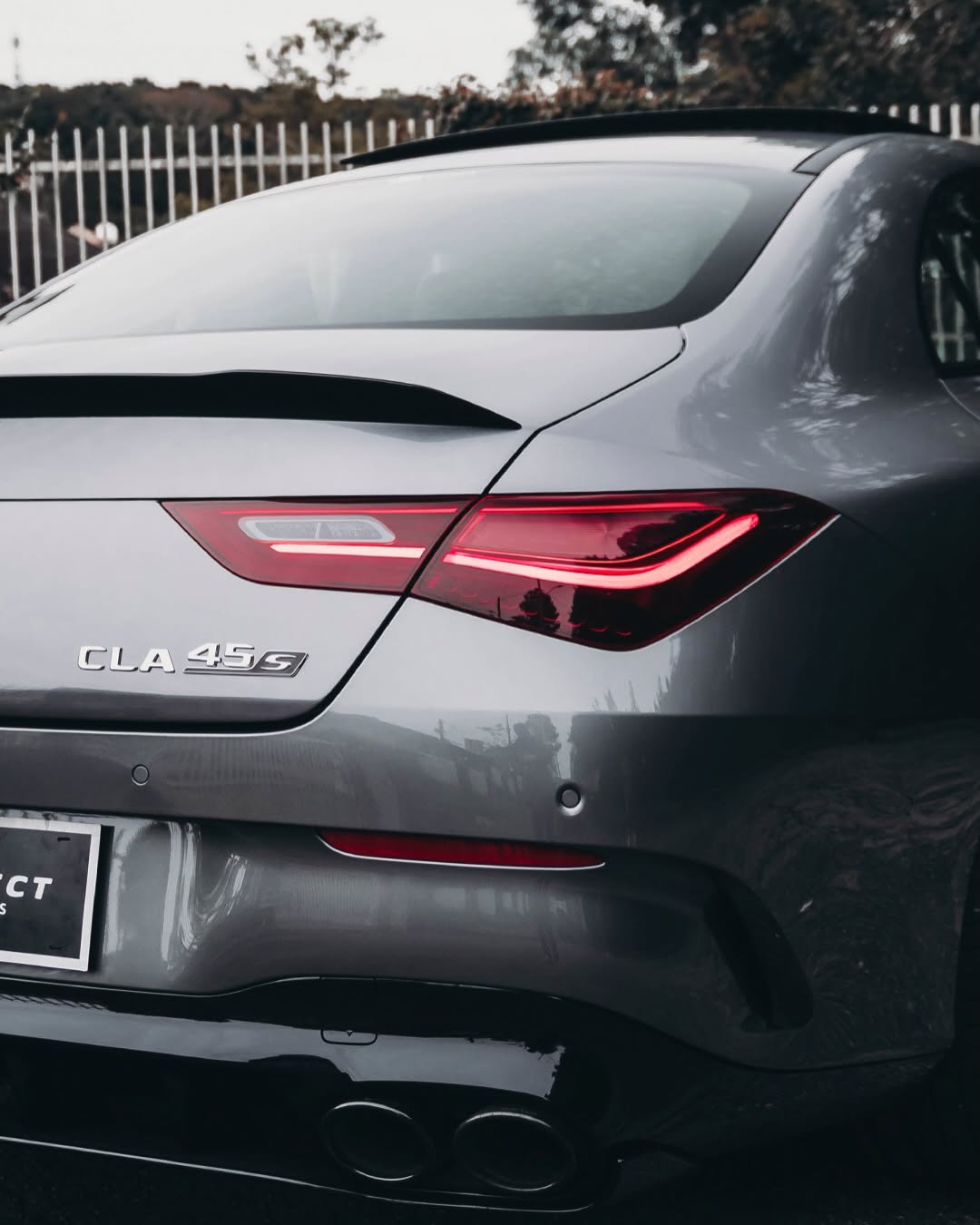 MERCEDES-BENZ CLA45S AMG - Imagem 10