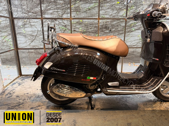 PIAGGIO VESPA GTS 300 ABS - Imagem 4