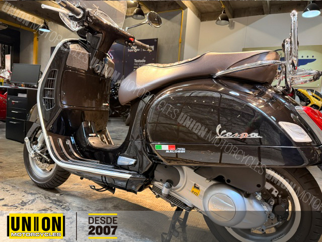 PIAGGIO VESPA GTS 300 ABS - Imagem 8