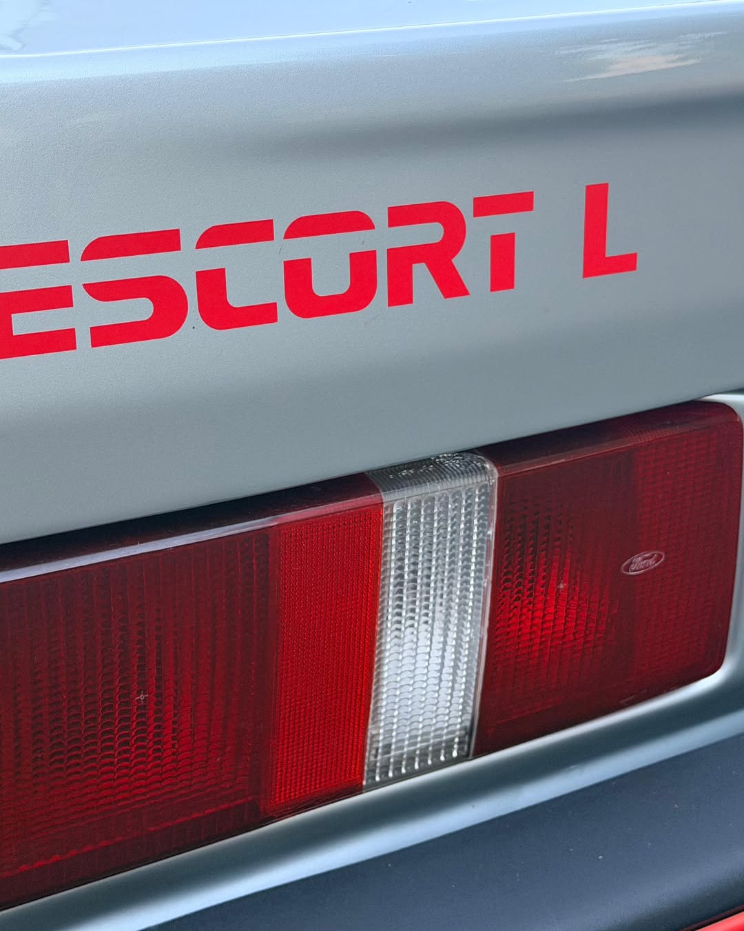 FORD ESCORT L SE - Imagem 8