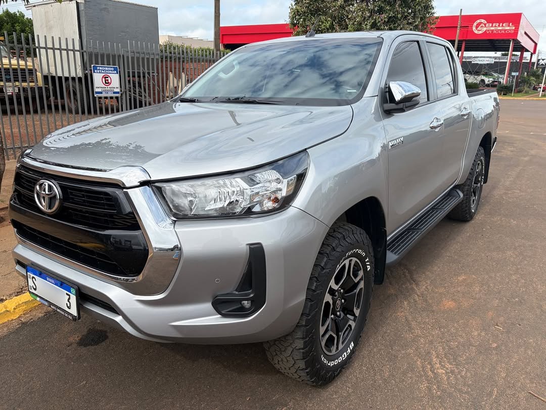 TOYOTA HILUX SRV 2.8 TURBO DIESEL 4X4 AUTOMÁTICO - Imagem 3