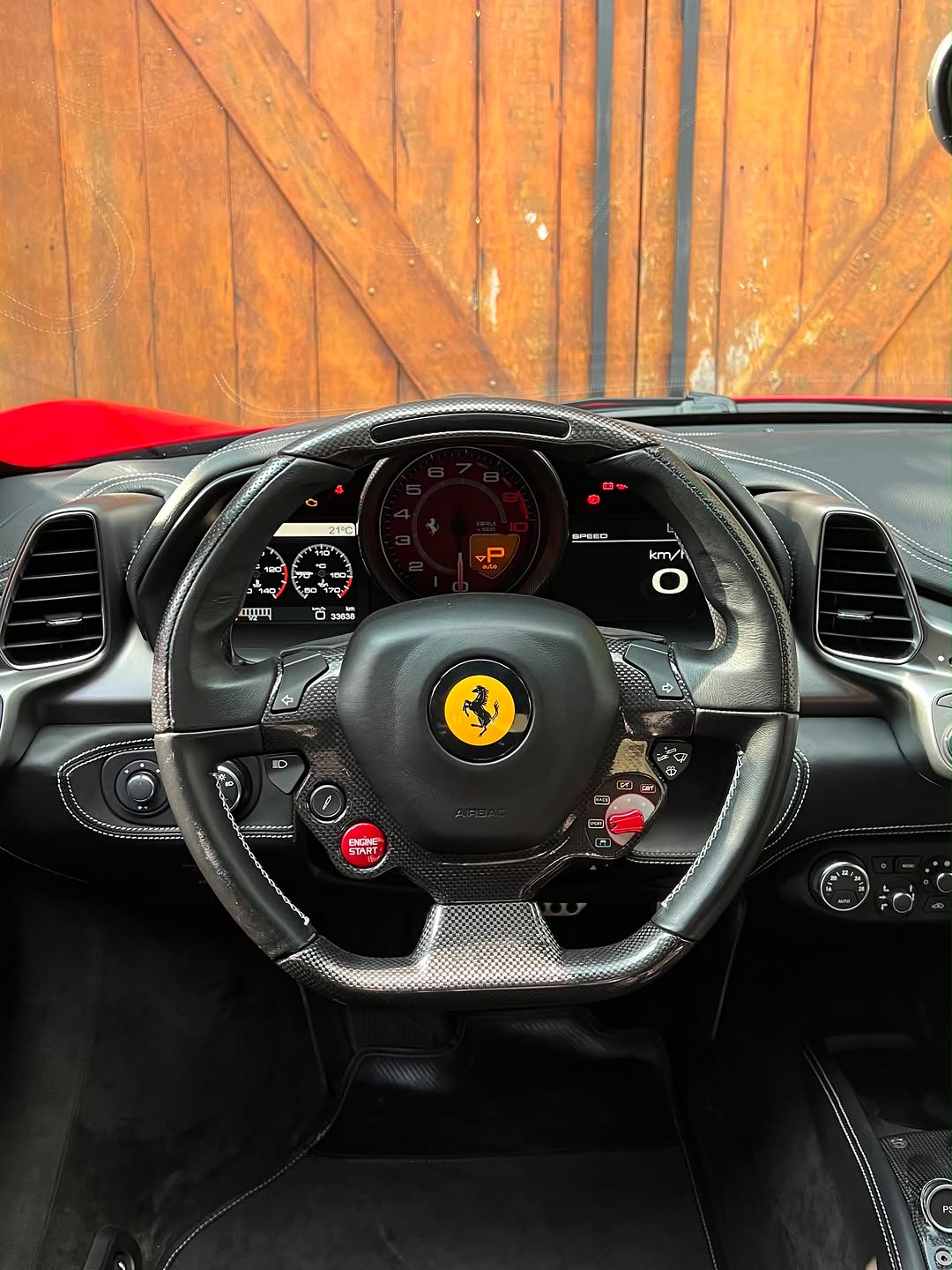 FERRARI 458 - Imagem 8