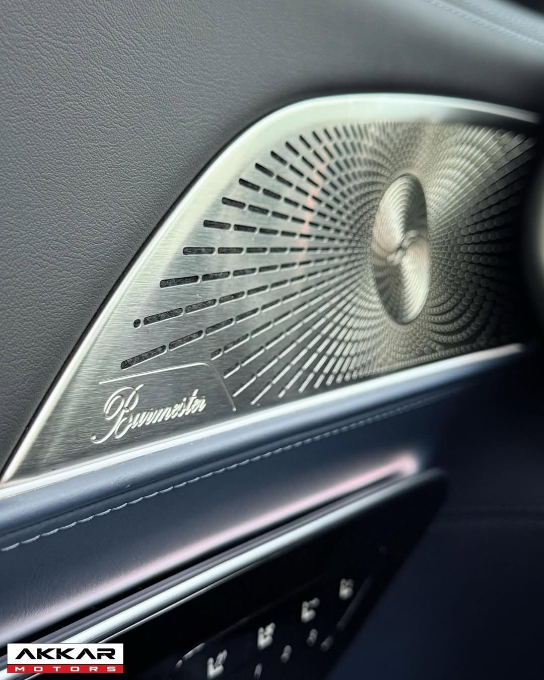 MERCEDES-BENZ SL 63 E PERFORMANCE - Imagem 7