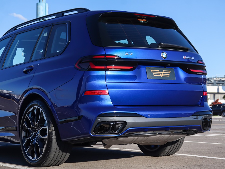 BMW X7 M60I - Imagem 14