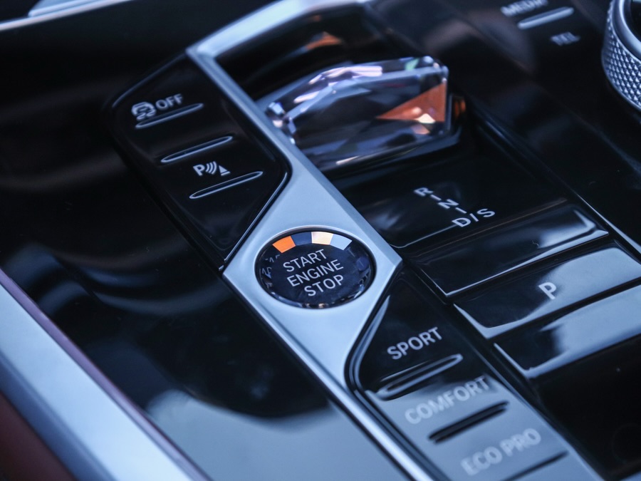 BMW X7 M60I - Imagem 8