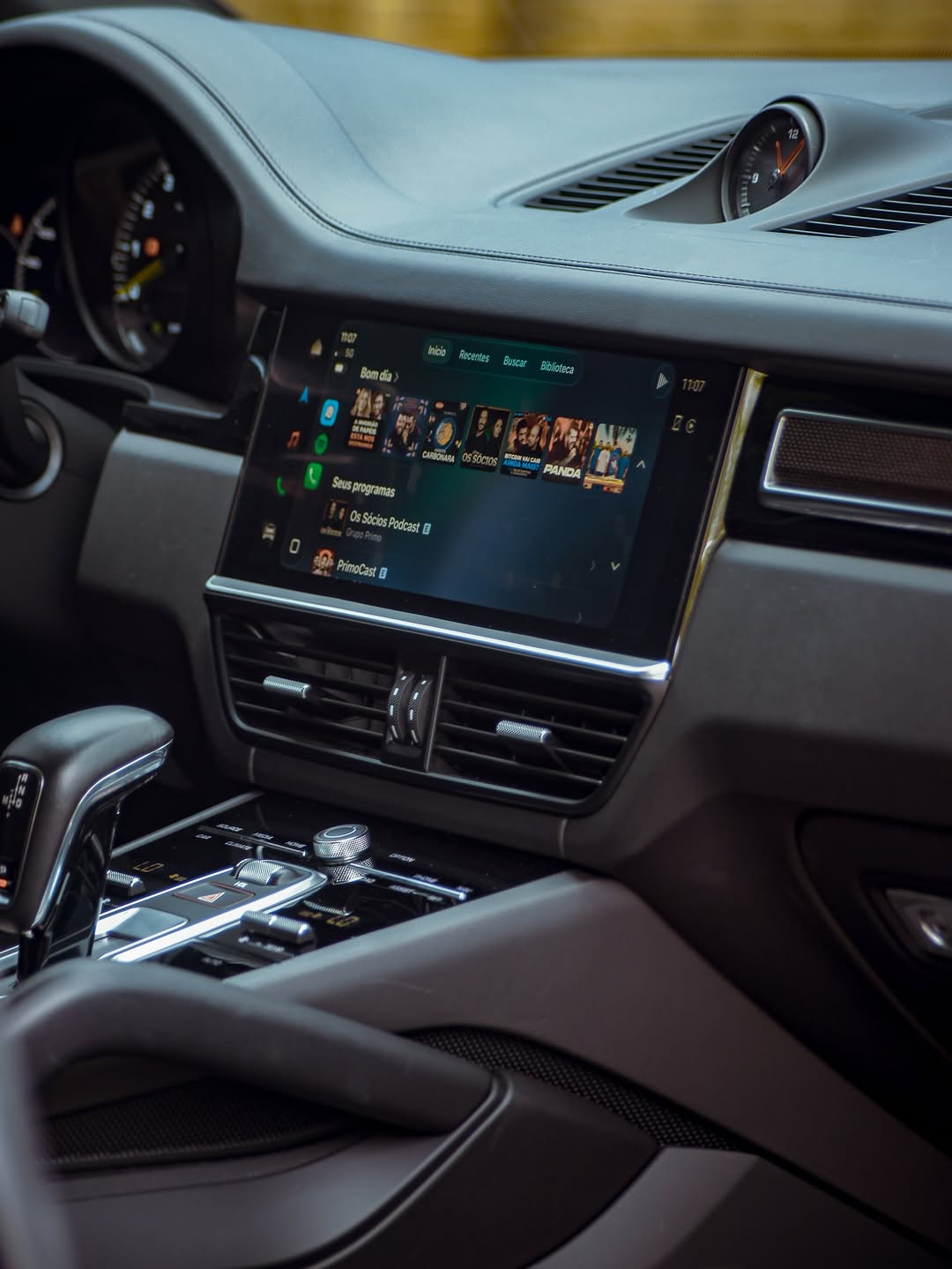 PORSCHE CAYENNE PLATINUM EDITION E-HYBRID - Imagem 8