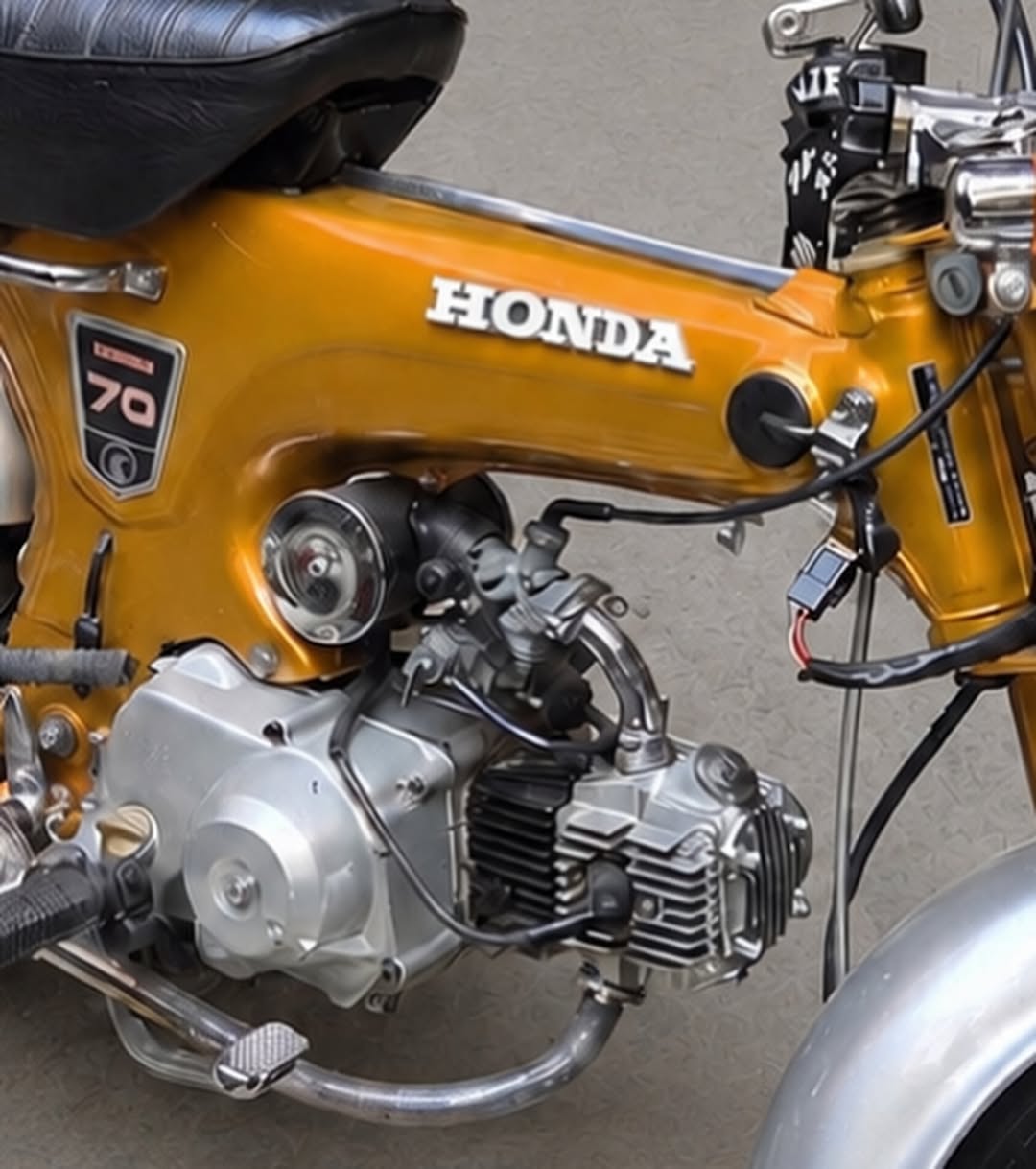 HONDA ST70 - Imagem 5
