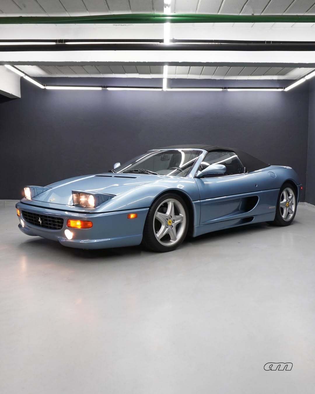 FERRARI F355 SPIDER - Imagem 1
