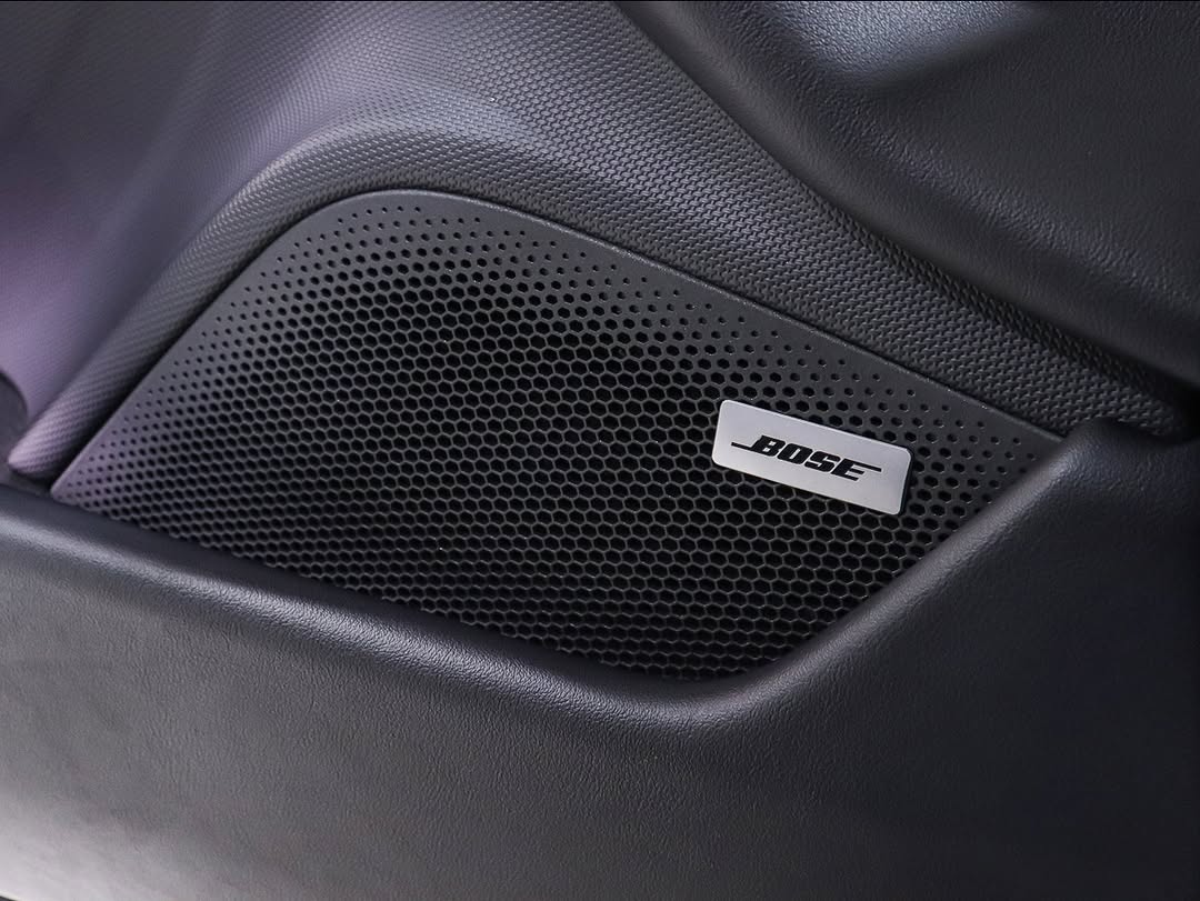 PORSCHE TAYCAN 4S - Imagem 10