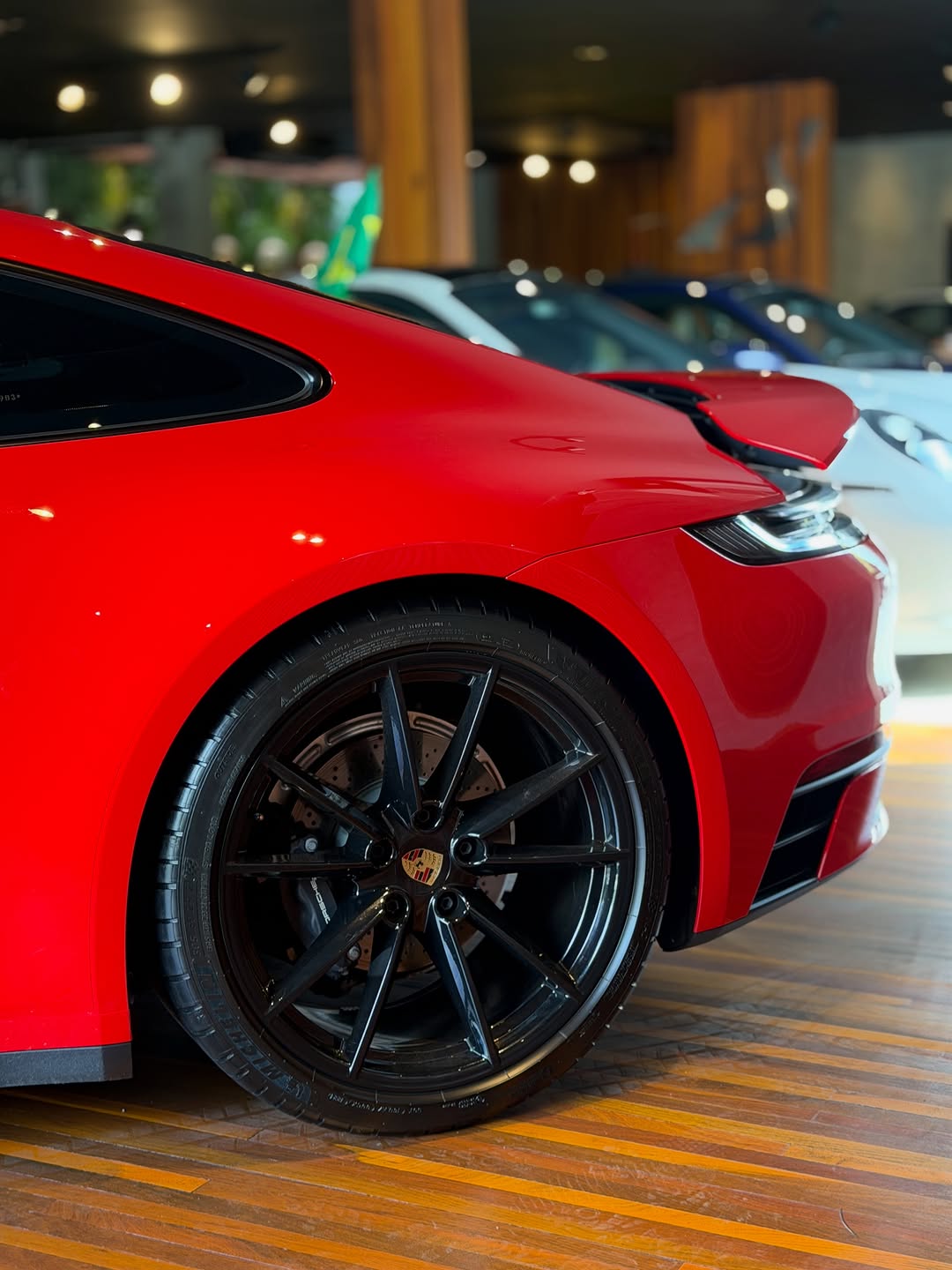 PORSCHE 911 CARRERA - Imagem 9