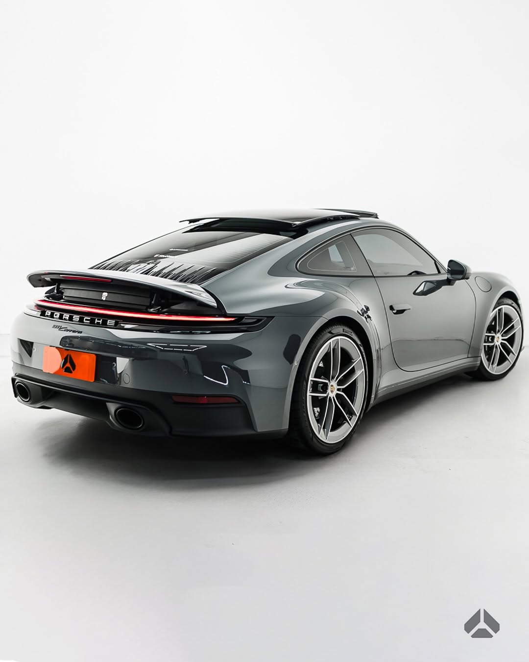 PORSCHE 911 CARRERA - Imagem 3