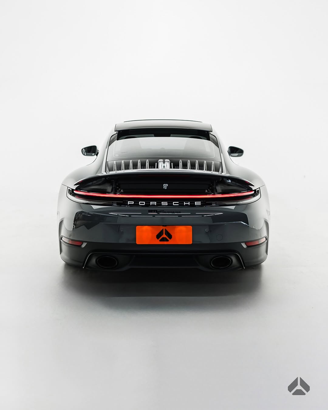 PORSCHE 911 CARRERA - Imagem 4