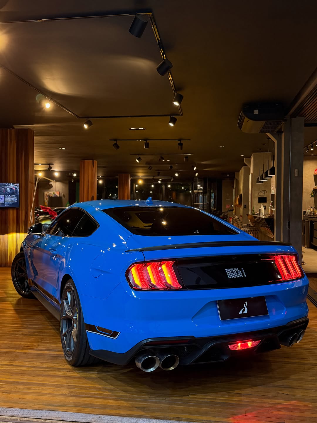 FORD MUSTANG MACH 1 - Imagem 3