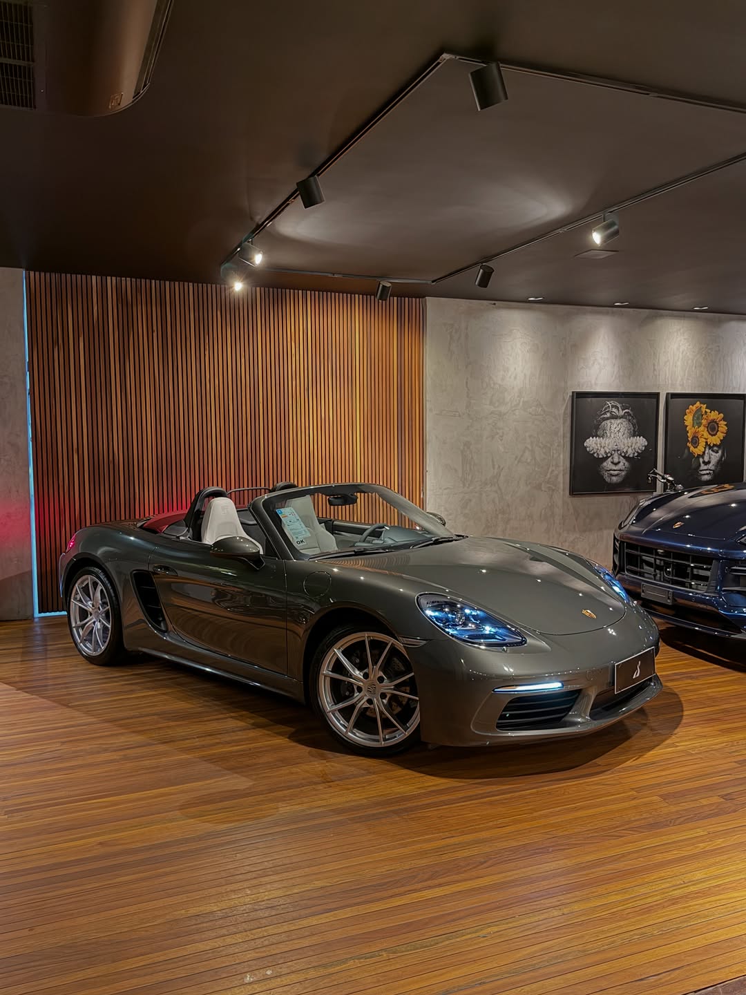 PORSCHE 718 BOXSTER - Imagem 2