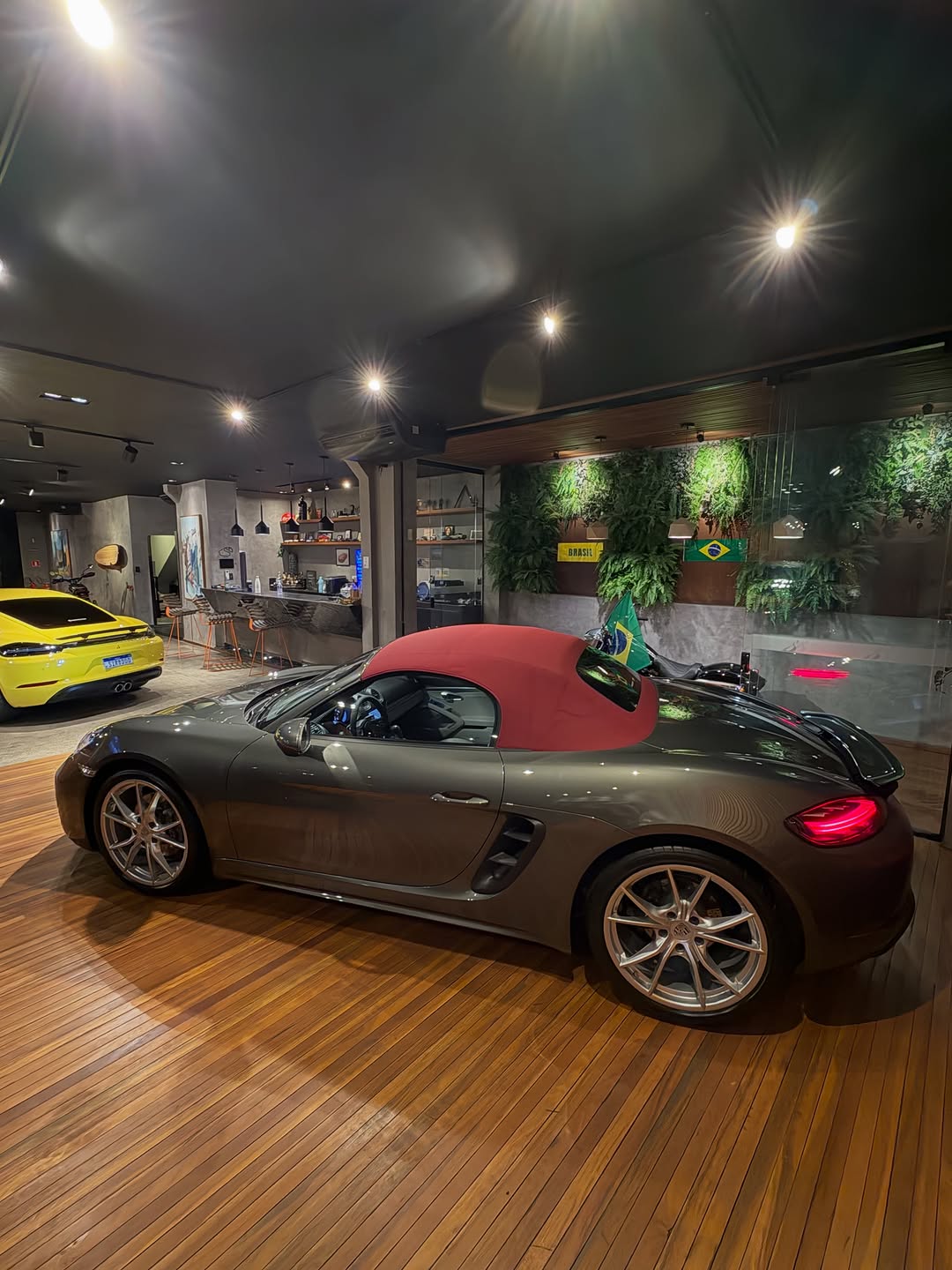PORSCHE 718 BOXSTER - Imagem 20