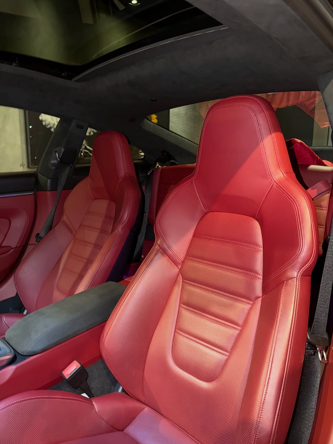 PORSCHE 911 TURBO - Imagem 15