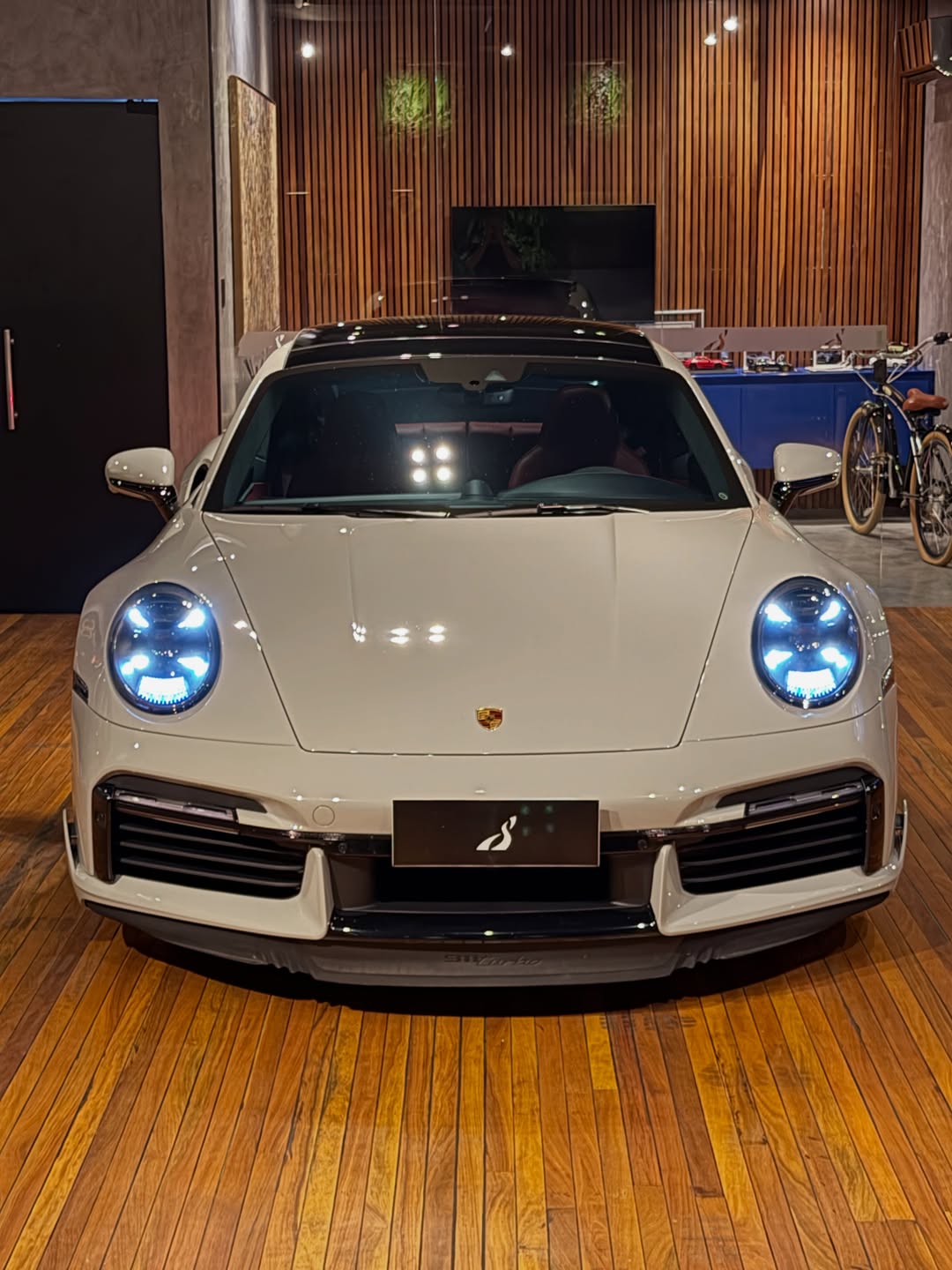 PORSCHE 911 TURBO - Imagem 3