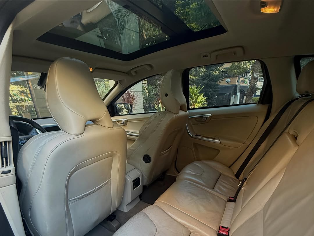 VOLVO XC60 T6 TOP - Imagem 6