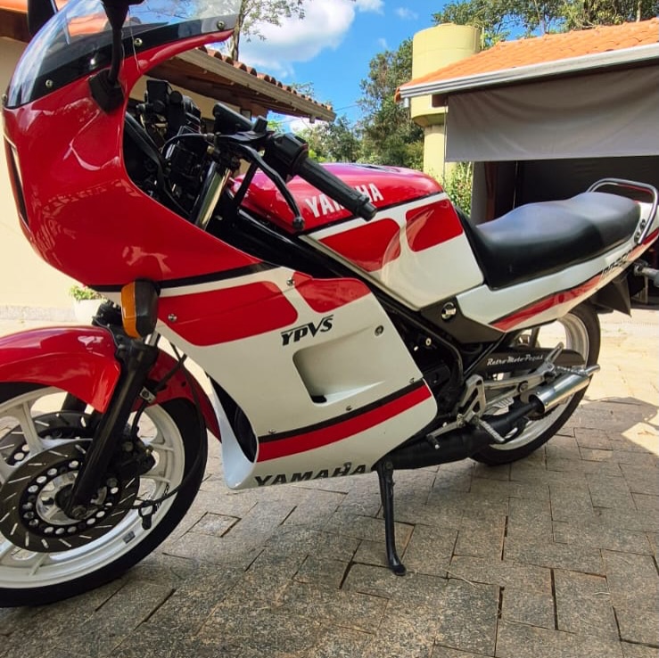 YAMAHA RD 350 - Imagem 11