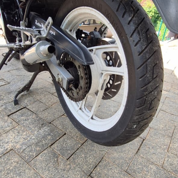 YAMAHA RD 350 - Imagem 6