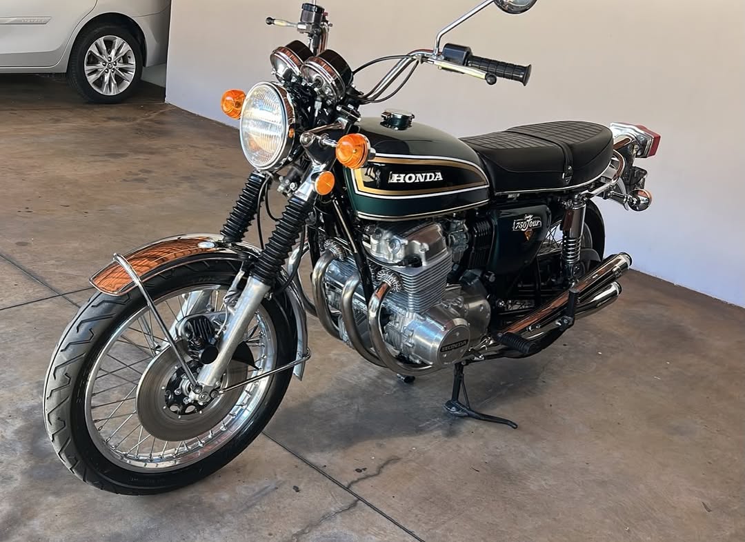 HONDA CB 750 FOUR - Imagem 1