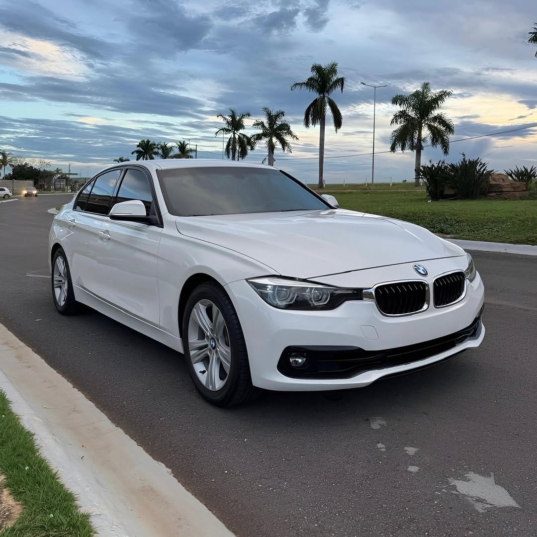 BMW 320I SPORT - Imagem 6