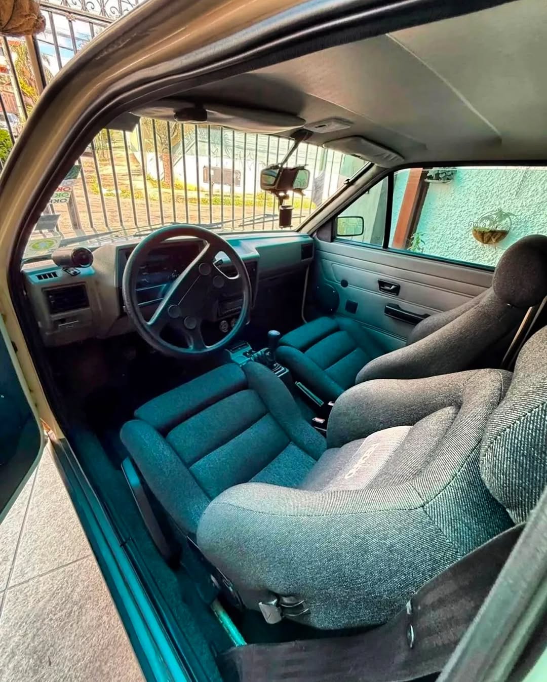 VOLKSWAGEN GOL 1000 TURBO - Imagem 7