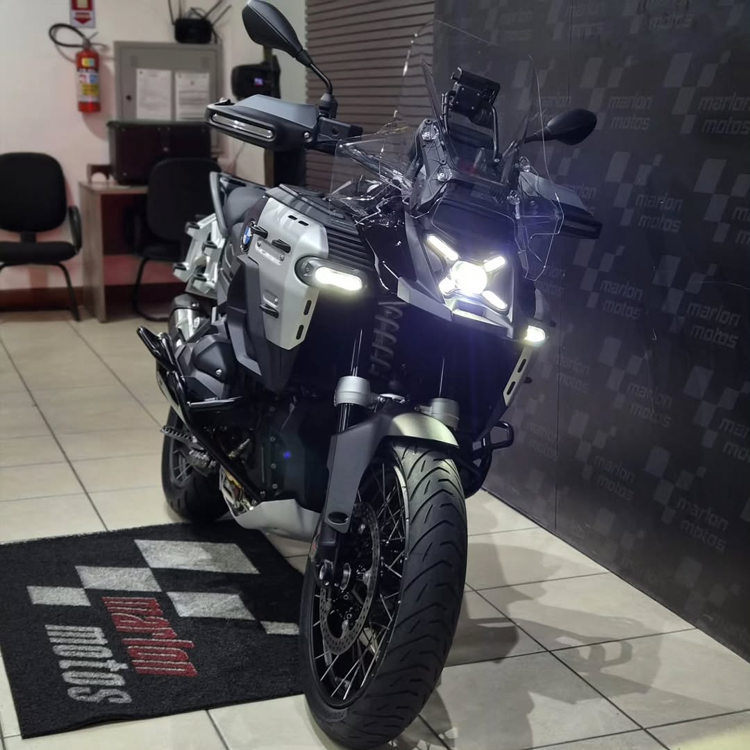 BMW GSA ADVENTURE TRIPLE BLACK - Imagem 2