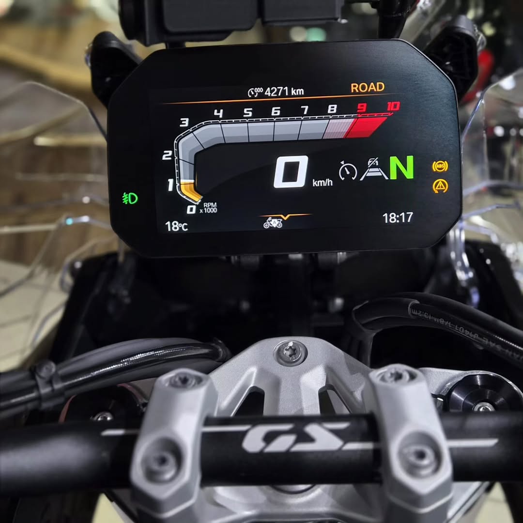 BMW GSA ADVENTURE TRIPLE BLACK - Imagem 5