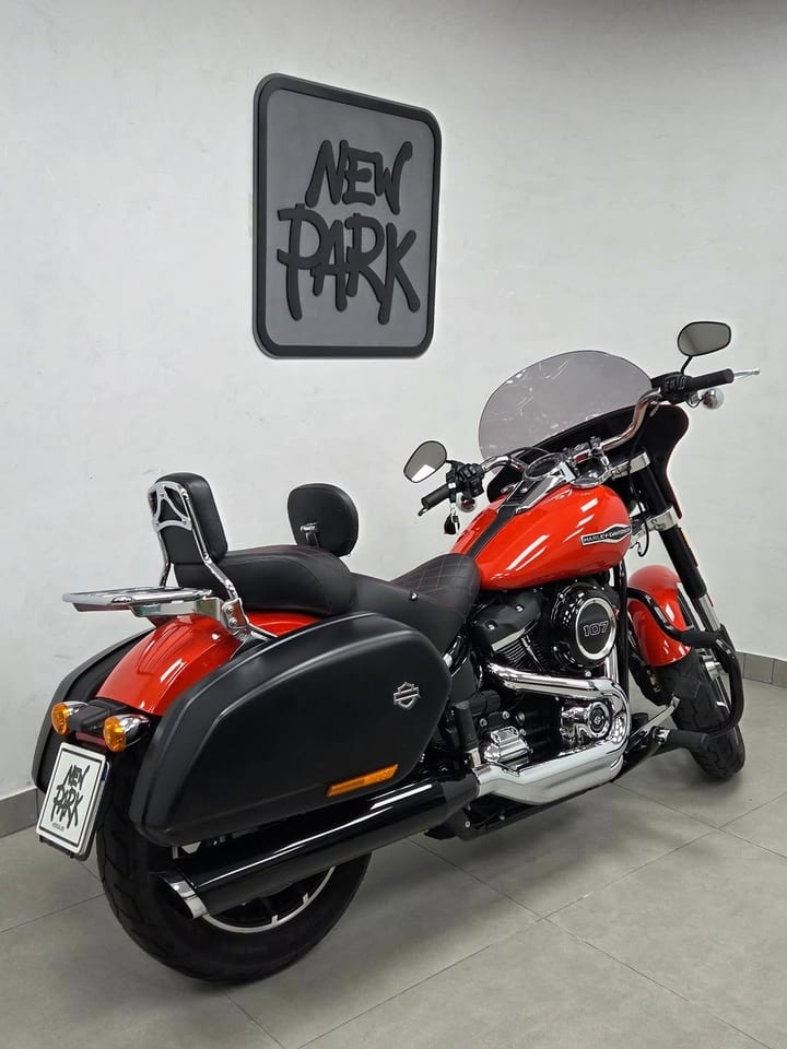 HARLEY-DAVIDSON SOFTAIL SPORT GLIDE