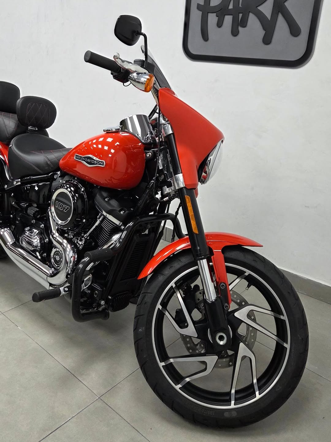 HARLEY-DAVIDSON SOFTAIL SPORT GLIDE - Imagem 4