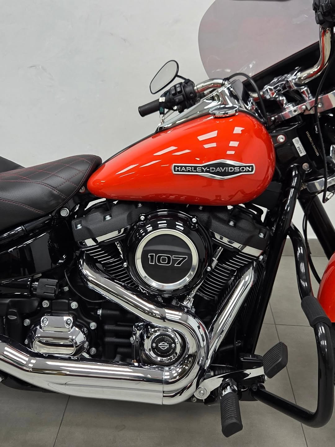 HARLEY-DAVIDSON SOFTAIL SPORT GLIDE - Imagem 6