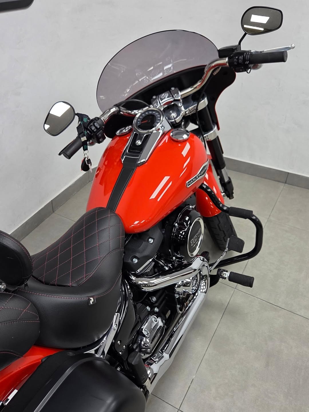 HARLEY-DAVIDSON SOFTAIL SPORT GLIDE - Imagem 8