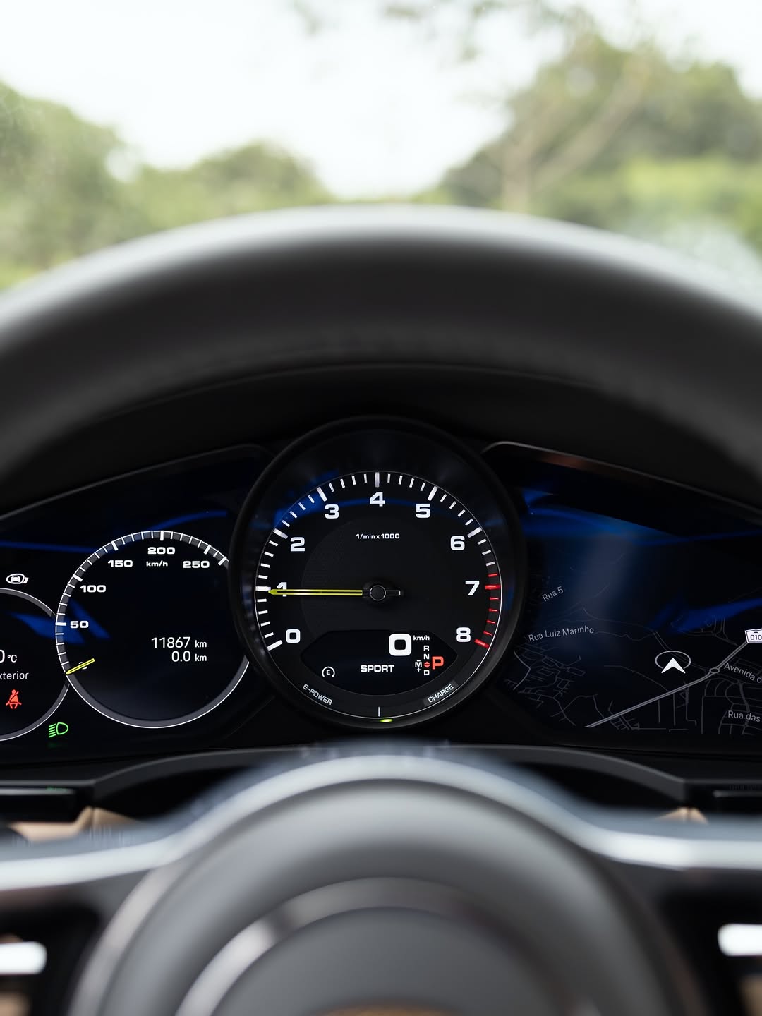 PORSCHE CAYENNE E-HYBRID COUPÉ PLATINUM EDITION - Imagem 12