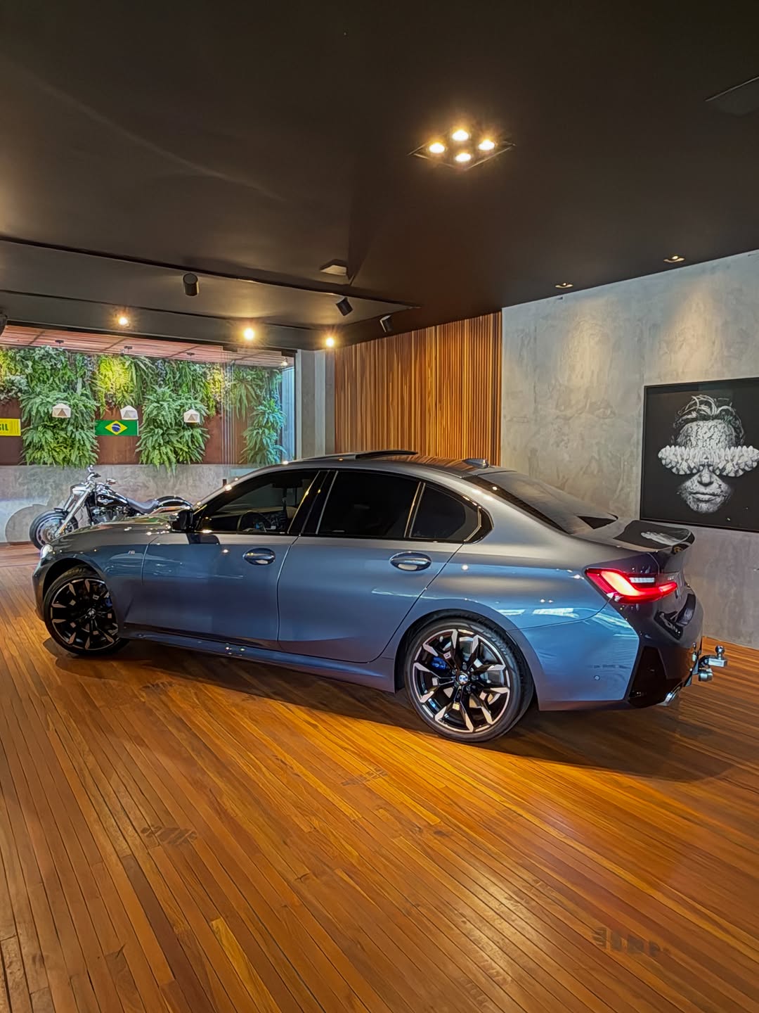 BMW 320 M SPORT - Imagem 4