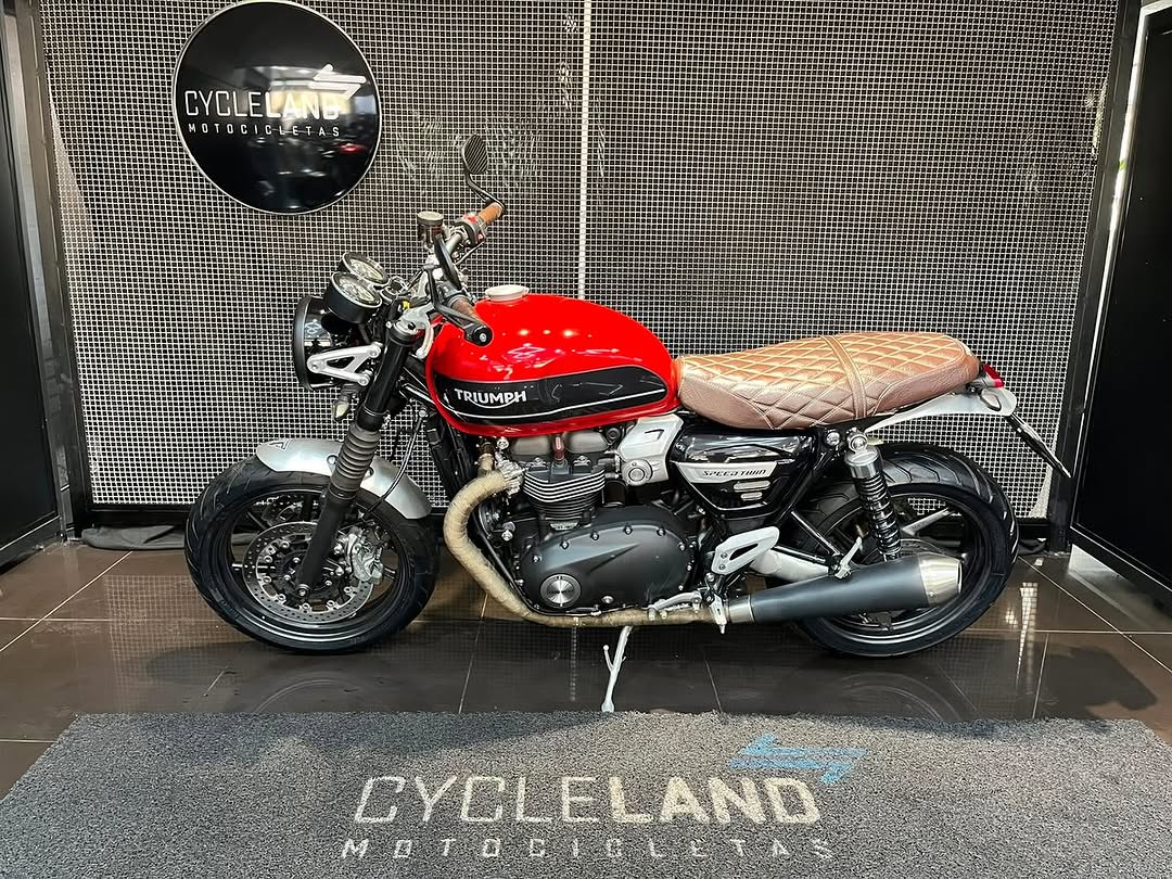 TRIUMPH SPEED TWIN - Imagem 4