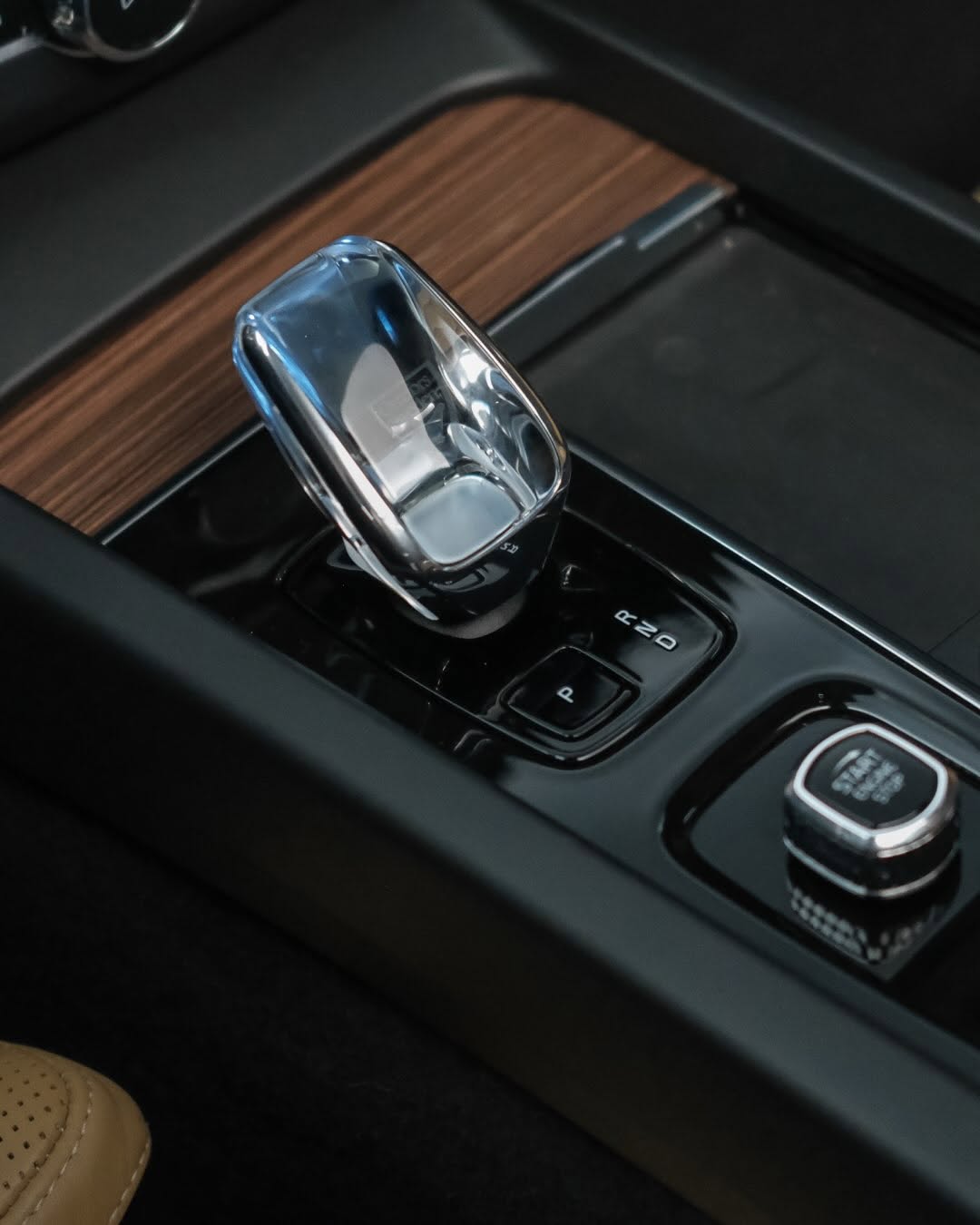 VOLVO XC60 T8 RECHARGE ULTIMATE AWD GEARTRONIC - Imagem 4