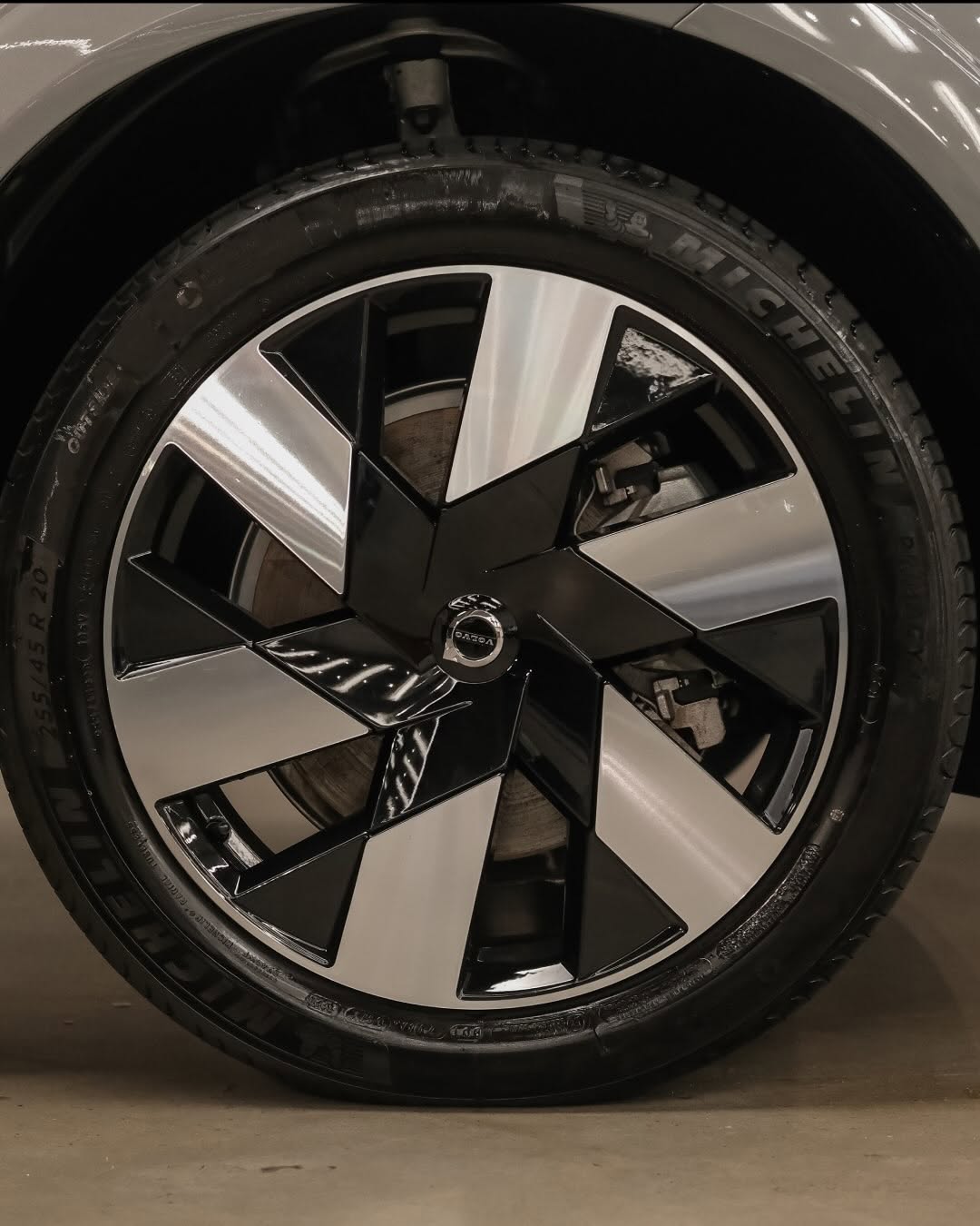 VOLVO XC60 T8 RECHARGE ULTIMATE AWD GEARTRONIC - Imagem 8