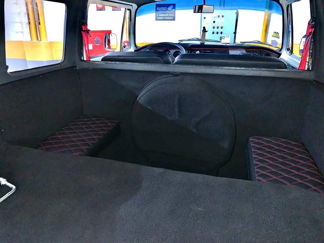 VOLKSWAGEN KOMBI - Imagem 11