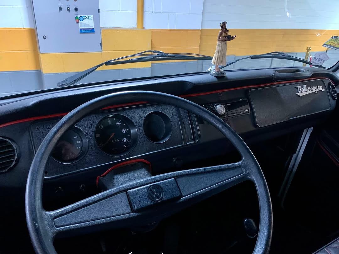 VOLKSWAGEN KOMBI - Imagem 16