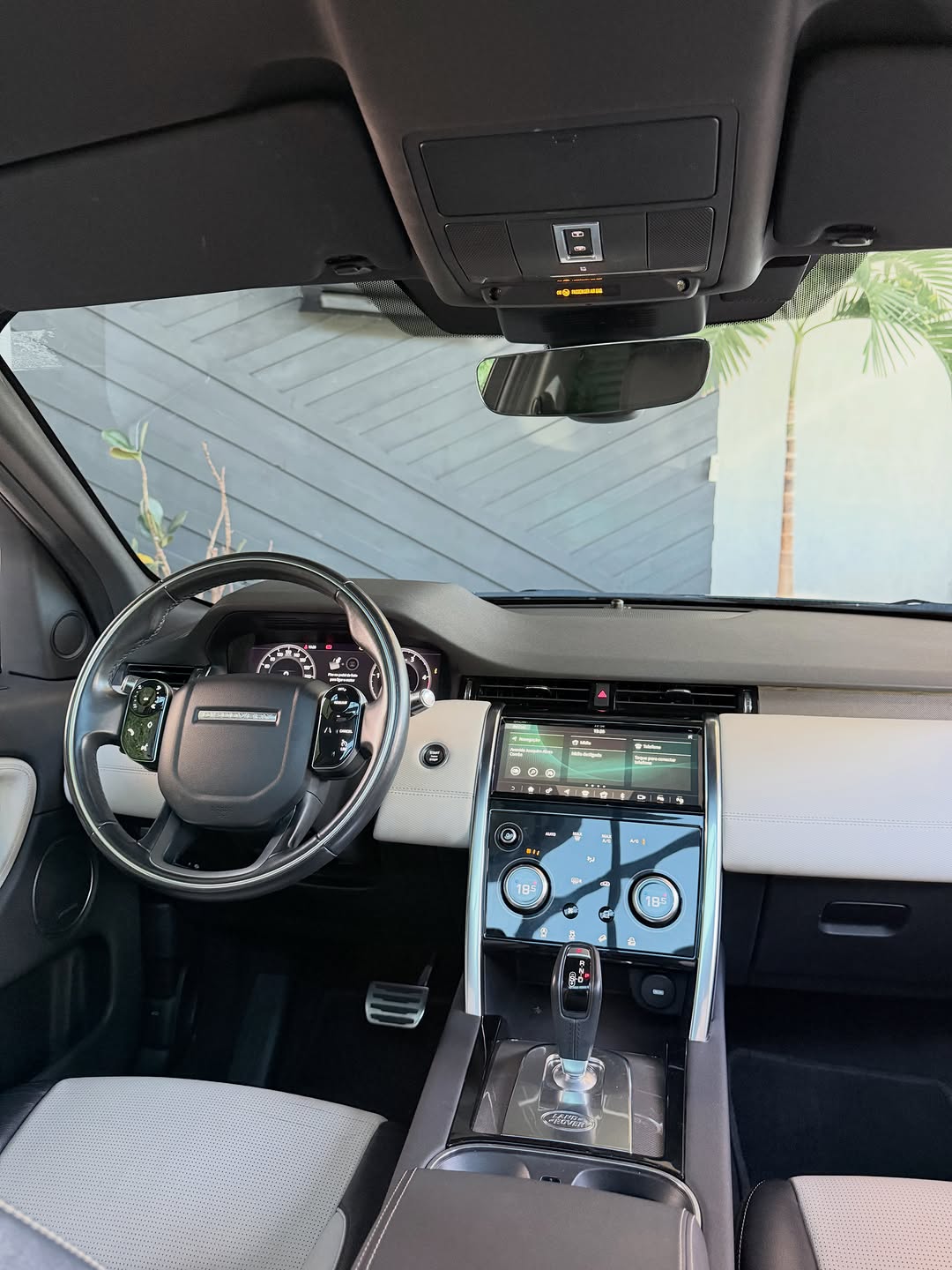 LAND ROVER DISCOVERY SPORT R-DYNAMIC SE AUT - Imagem 7