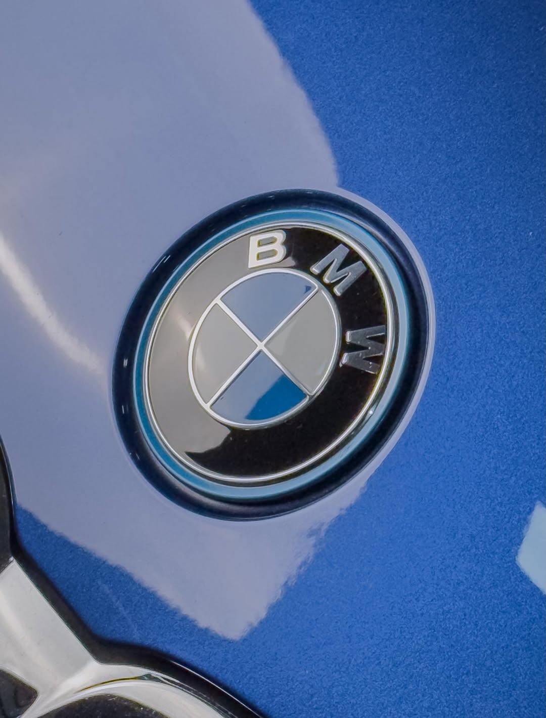 BMW 330E M SPORT - Imagem 11