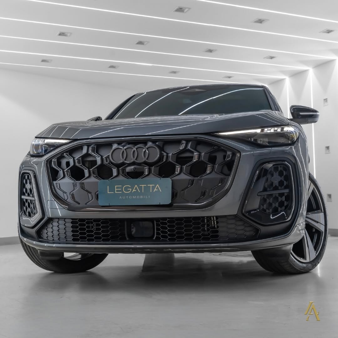 AUDI Q5 SPORTBACK S LINE - Imagem 15